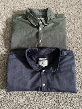 Tailored Fit Button-Down Shirt - Navy